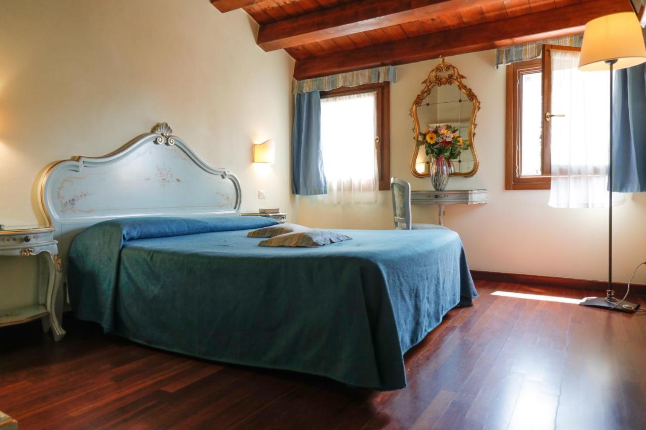 Casa Vacanze Angolo 'Sconto Венеция Екстериор снимка