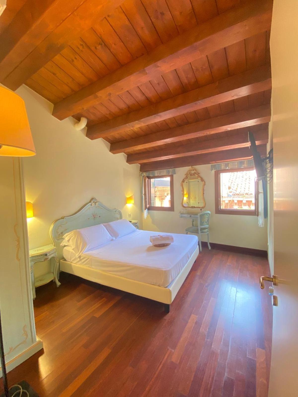 Casa Vacanze Angolo 'Sconto Венеция Екстериор снимка